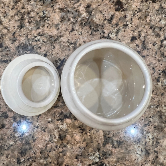 Rae Dunn “Eat.” Ceramic Canister 7” Kitchen Jar Artisan Collection by Magenta - Picture 8 of 9